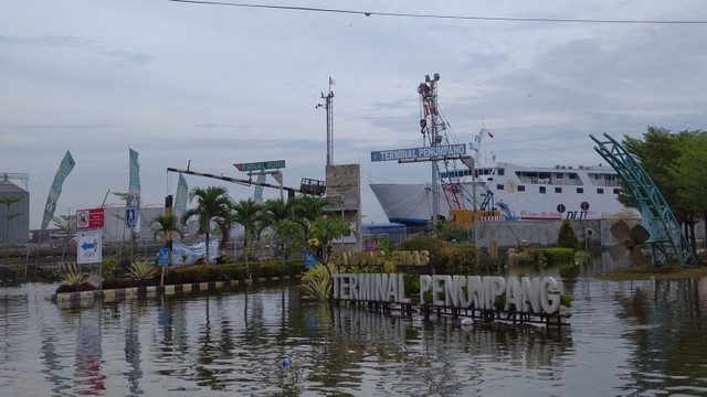 Suasana terminal penumpang di Pelabuhan Tanjung Emas Semarang, Rabu (25/5/2022). Foto: Intan Alliva Khansa/kumparan