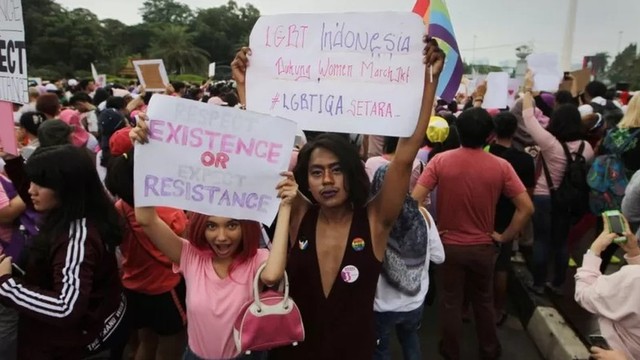 Aktivis LGBT dalam aksi memperingati Hari Perempuan pada 2017