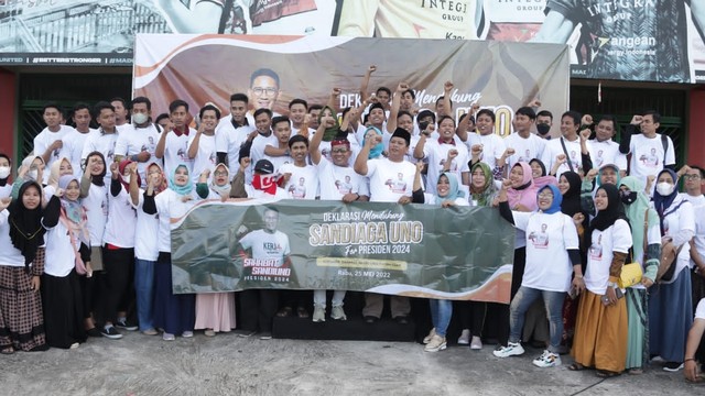 UMKM, emak-emak, milenial, petani, nelayan, hingga santri di Pamekasan mendukung Sandiaga Uno maju Pilpres 2024, Rabu (25/5/2022). Foto: Dok. Istimewa