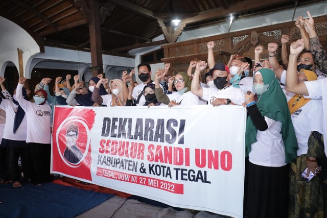 Relawan Sedulur Sandi menggelar deklarasi dukungan untuk Sandiaga Uno maju Pilpres 2024, Jumat (27/5/2022). Foto: Dok. Istimewa