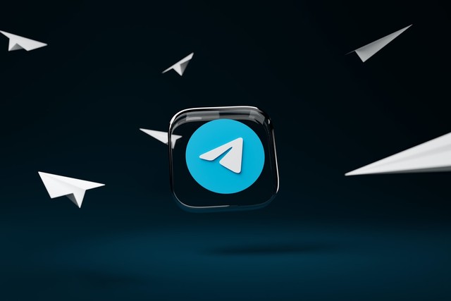 Ilustrasi artikel Tata Cara Memblokir Kontak di Telegram yang Mengganggu. Sumber: unsplash.com/Dima Solomin