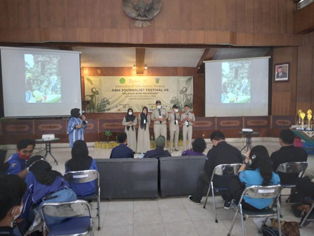 ABM Journalist Festival ke-6 yang diikuti oleh SMA/SMK se-Malang Raya. Foto /Feni Yusnia