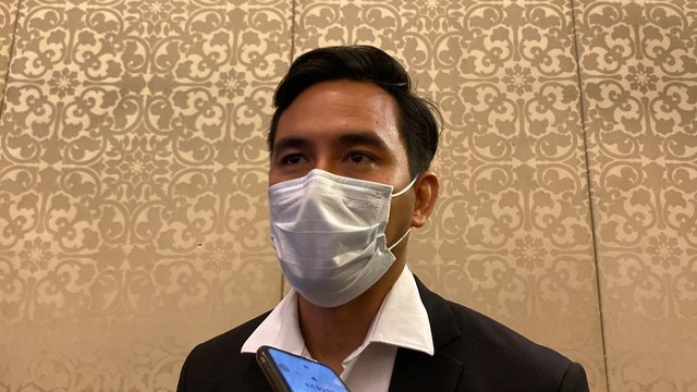 Darius Sinathrya di Kongres PSSI 2022 di Hotel Trans Luxury, Bandung, Jawa Barat, Senin (30/5/2022) Foto: Soni Insan Bagus/kumparan