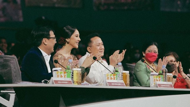 Anya Geraldine saat Jadi Juri Puteri Indonesia 2022.
 Foto: Instagram/@anyageraldine
