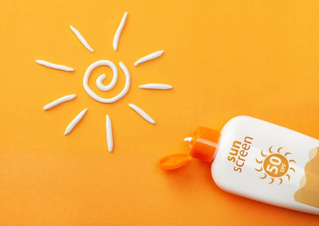 ilustrasi sunscreen. Pixabay.com
