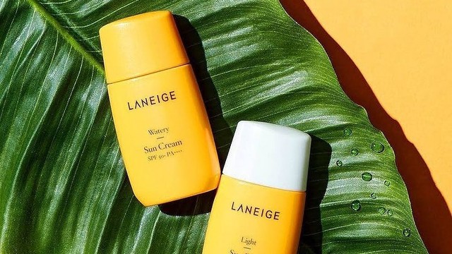 Ilustrasi rekomendasi sunscreen bagi pemilik kulit kering. Foto: Instagram.com/laneigeid