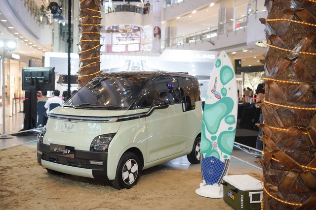 Mobil listrik Wuling EV yang diproduksi di Indonesia resmi diperkenalkan.  Foto: Dok. Istimewa