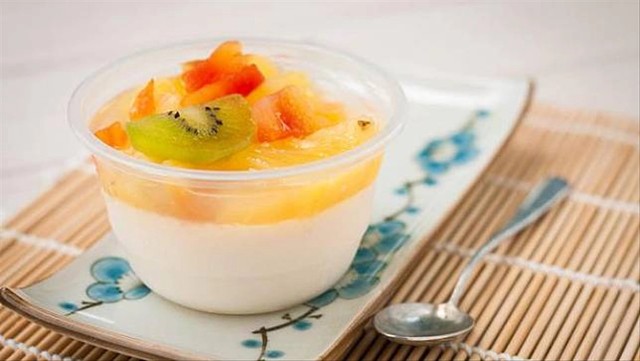 Ilustrasi Puding Jagung Manis Cup. Foto: Shutterstock