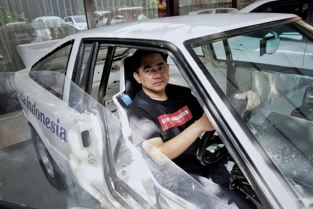 Anthon Novianto Kolektor Mobil Balap Retro Foto: Jamal Ramadhan/kumparan