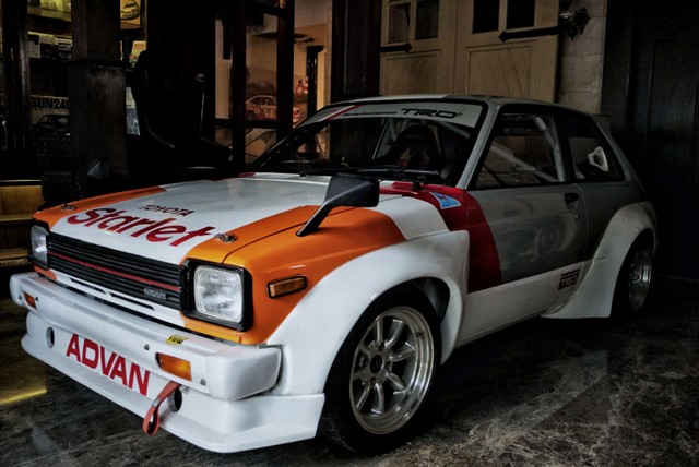 Anthon Novianto Kolektor Mobil Balap Retro Foto: Jamal Ramadhan/kumparan