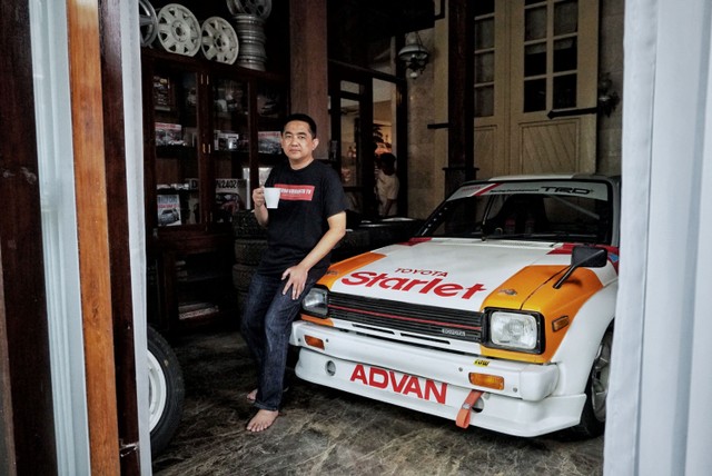 Anthon Novianto Kolektor Mobil Balap Retro Foto: Jamal Ramadhan/kumparan
