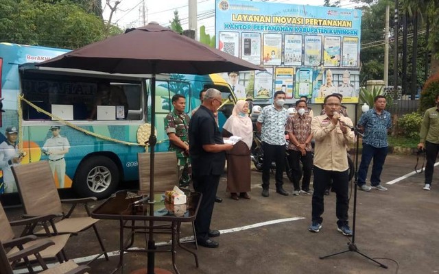 Kantor Pertanahan Kabupaten Kuningan, Jawa Barat, meluncurkan 8 program layanan untuk mempermudah pelayanan bagi masyarakat. (Andri)