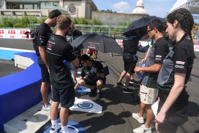 Kondisi Iklim Jakarta Pengaruhi Performa Mobil Balap Formula E (1)