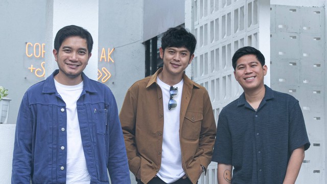 Anindyo Baskoro (Nino, vokalis RAN), serta Ilman Ibrahim (gitaris dan keyboardist Maliq & D’Essentials) dan  Arya Aditya Ramadhya (Lale) - IST