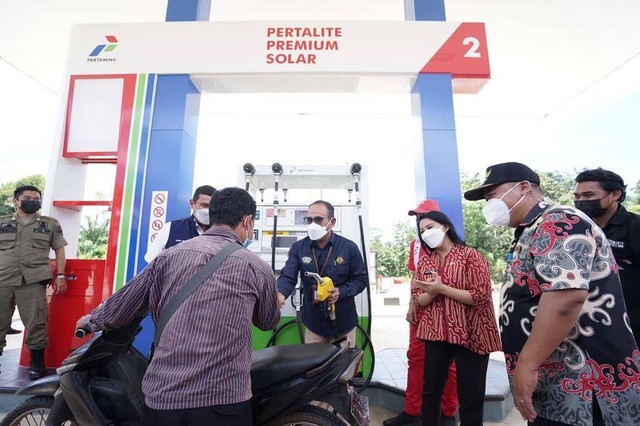 Penyaluran BBM 1 Harga di Kalimantan. foto: Dok Pertamina