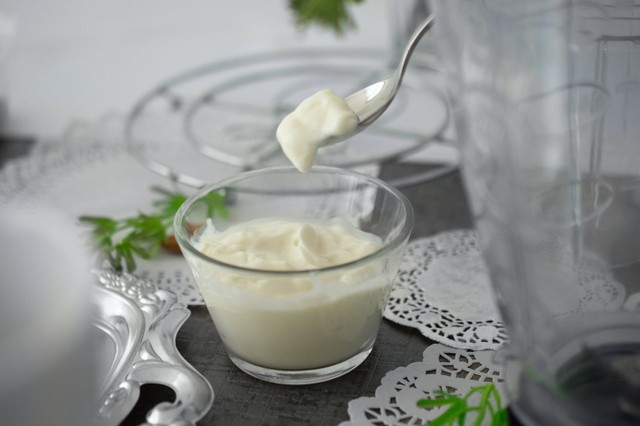 Yogurt jadi salah satu makanan penyebab sinusitis. Foto: Unsplash