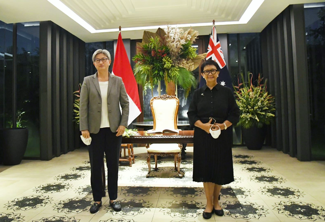 Menlu Australia Penny Wong dan Menlu Retno Marsudi di Jakarta, Minggu (5/6/2022). Foto: Twitter/@Menlu_RI