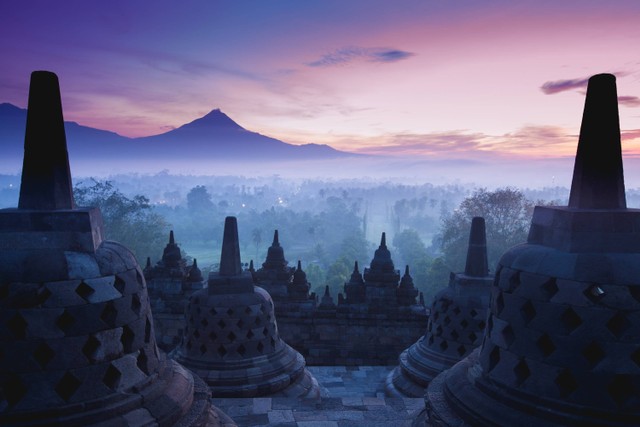 Candi Borobudur, Magelang, Jawa Tengah.
 Foto: Shutterstock