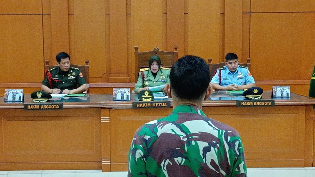 Kolonel Infanteri Priyanto jalani sidang vonis terkait kasus pembunuhan, di Pengadilan Militer Tinggi II, Selasa (7/6/2022). Foto: Aprilandika Pratama/kumparan