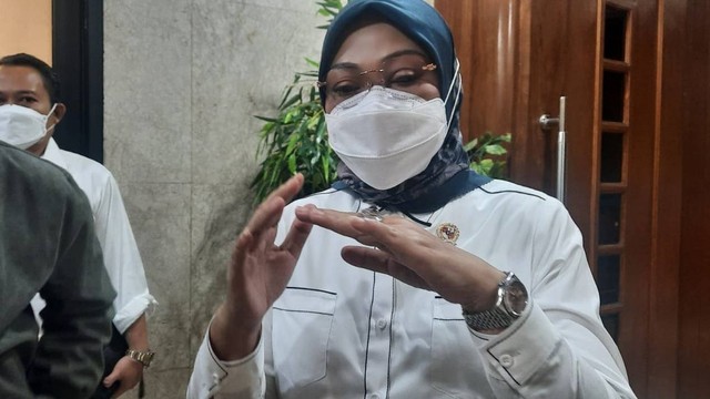 Menteri Ketenagakerjaan (Menaker) Ida Fauziyah ketika ditemui di Gedung DPR, Selasa (7/6/2022). Foto: Ave Airiza Gunanto/kumparan