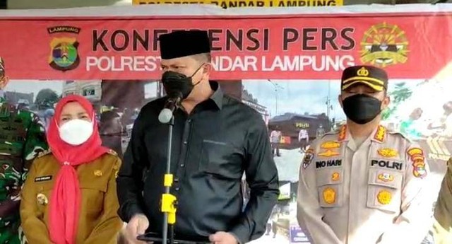 Pimpinan Khilafatul Muslimin Ditangkap di Depan Masjid di Kota Bandar Lampung (1)