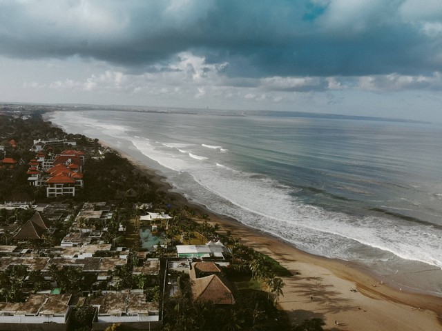 Inilah Rute dari Bandara Ngurah Rai ke Seminyak, Foto: Unsplash/Afif Kusuma
