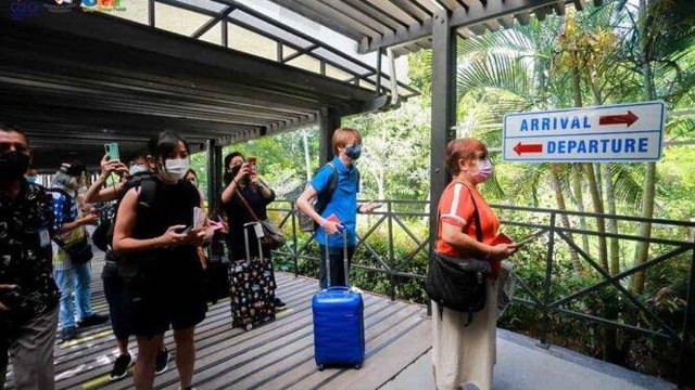 Turis Singapura tiba di Batam melalui skema travel bubble. Foto: Diskominfo Kepri