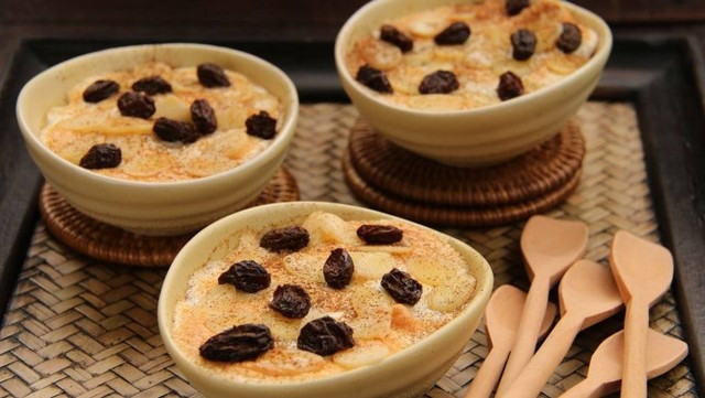 Resep Klapertart Kukus, Dessert Lembut Asal Manado | Kumparan.com