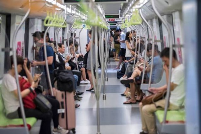 Jadwal KRL Bekasi-Kampung Bandan, Foto: Unsplash.