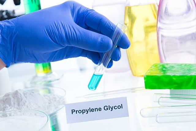 Ilustrasi zat propylene glycol. Foto: Pixabay