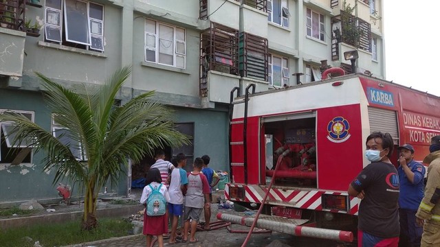 Rusunawa Kaligawe Semarang Terbakar Listrik Di Blok Padam Kumparan Com