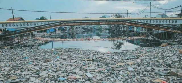 Kondisi Sungai di Kawasan Dadap, Tangerang. Sumber: Dokumen Pribadi