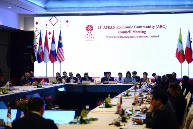 Pertemuan Konsil Masyarakat Ekonomi ASEAN (MEA) Ke-18 di Nonthaburi, Thailand pada tahun 2019 silam (Photo: VNA).