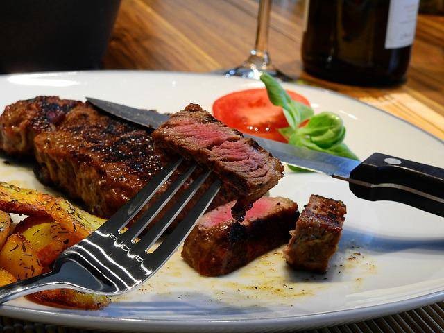 Ilustrasi Steak. Foto: pixabay.com