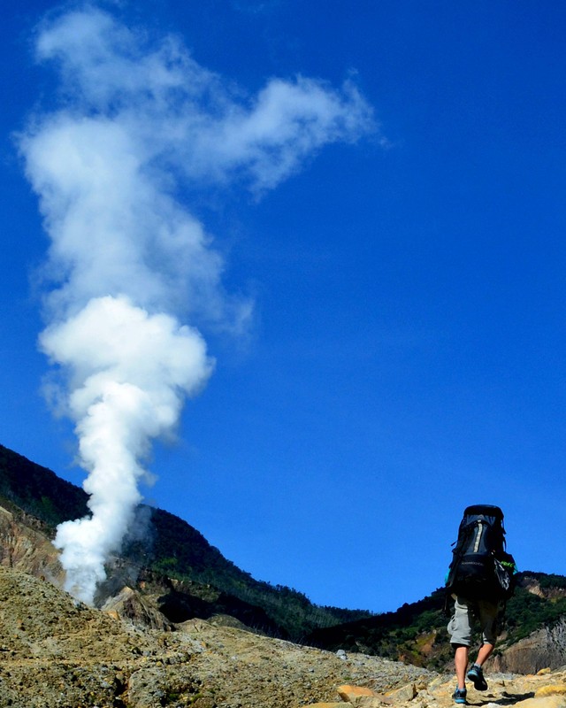 Keistimewaan Wisata Gunung Parang Purwakarta, https://unsplash.com/@jems_jelajah