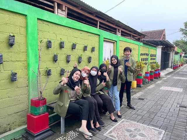 Kelompok 135 (Dokumentasi Pribadi)