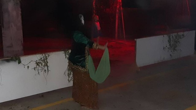 Salah satu hantu di Kampung Penari yang hadir di Sleman City Hall (SCH). Foto: Len/Tugu Jogja
