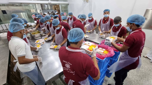 Perusahaan katering Maidah Al Qashr yang menyediakan layanan untuk makan malam jemaah haji RI di Makkah. Foto: Muhammad Iqbal/kumparan