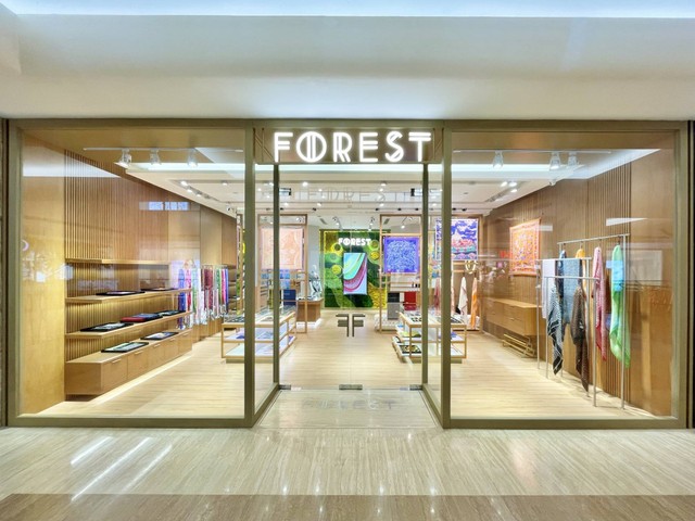 Forest, brand fashion asal Singapura, kini buka di Plaza Indonesia. Foto: dok. Plaza Indonesia