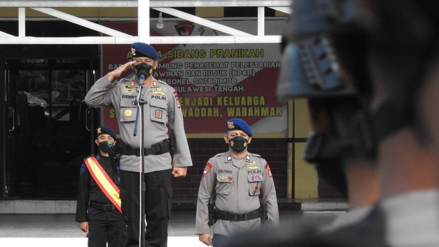 Wakil Komandan Brimob Polda Sulteng AKBP Denny Jatmiko Dimutasi. Foto: Istimewa