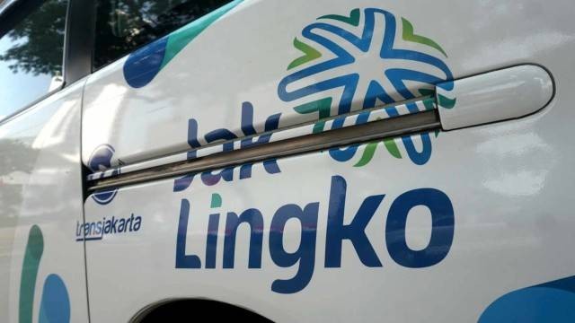  Cara Isi Kartu Jak Lingko di Vending Machine Halte Transjakarta, Foto: Kumparan