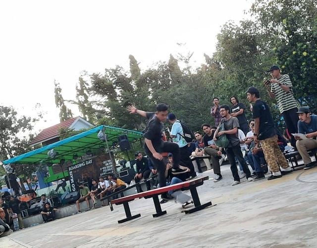 Aksi skater. Foto: Siti Annisa Aini/Hi!Pontianak