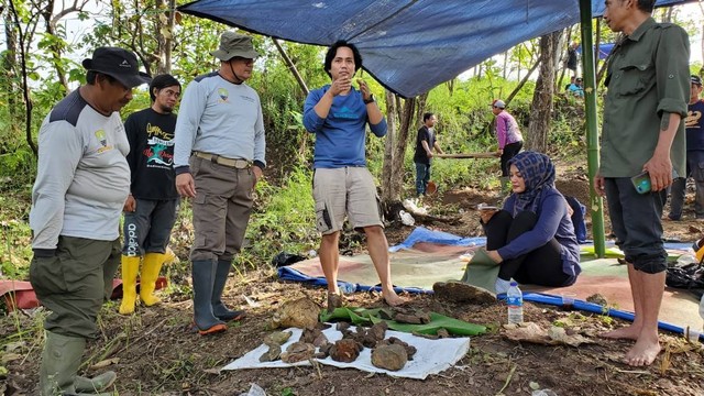 Penemuan fosil purba di Sumedang, Jawa Barat. Foto: Dok. Istimewa