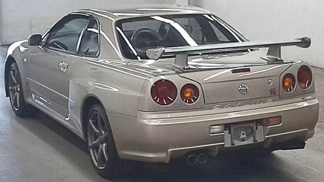 Nissan Skyline GT-R R34 M-Sport Dilelang Mulai Rp 6,6 Miliar. Foto: Dok. Carscoops