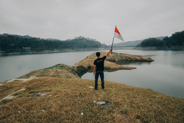 Harga tiket masuk waduk sermo, Foto oleh Andri Hermawan di Unsplash