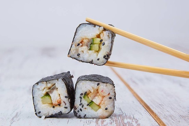 https://pixabay.com/users/adamsov-5054656/ - sushi tei menu