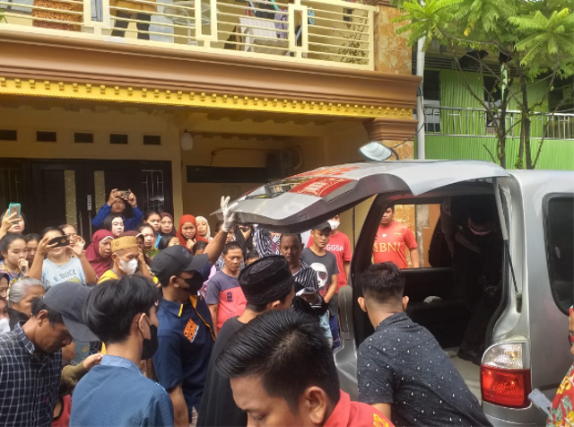 Suasana di rumah anak yang dibunuh oleh ayah kandungnya di Makassar  (Ist)