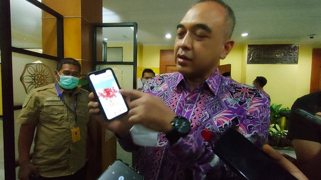 Bupati Tangerang Ahmed Zaki Iskandar merespons soal udara buruk.  Foto: Dok. Istimewa