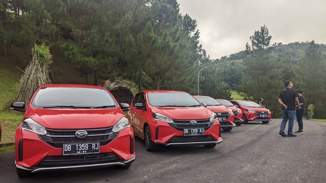 Media Test Drive Daihatsu Sirion di Manado, Sulawesi Utara. Foto: Sena Pratama/kumparan