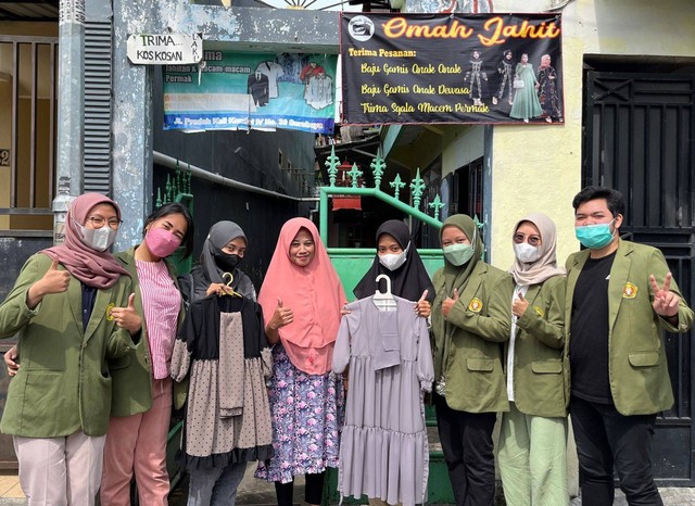UMKM Omah Jahit Pradah (foto oleh Kelompok KKNT 54)